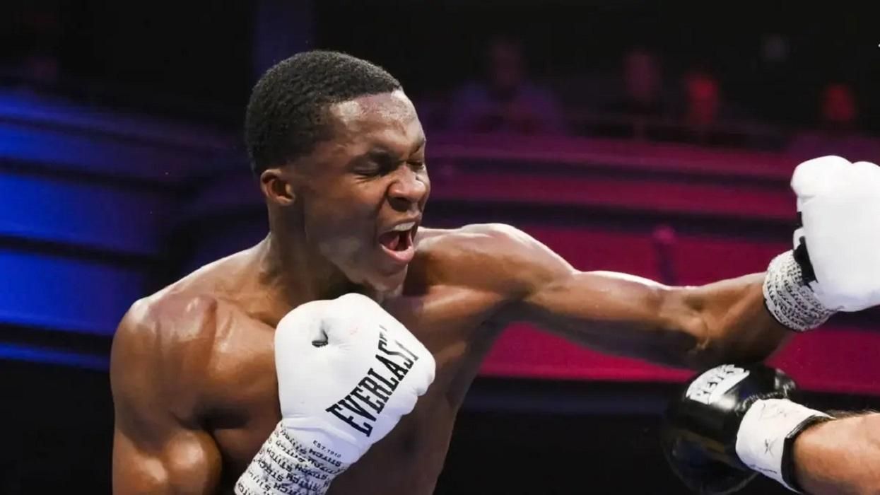 Чемпіон світу розніс непереможного суперника нокаутом і захистив титул WBO (ВІДЕО)