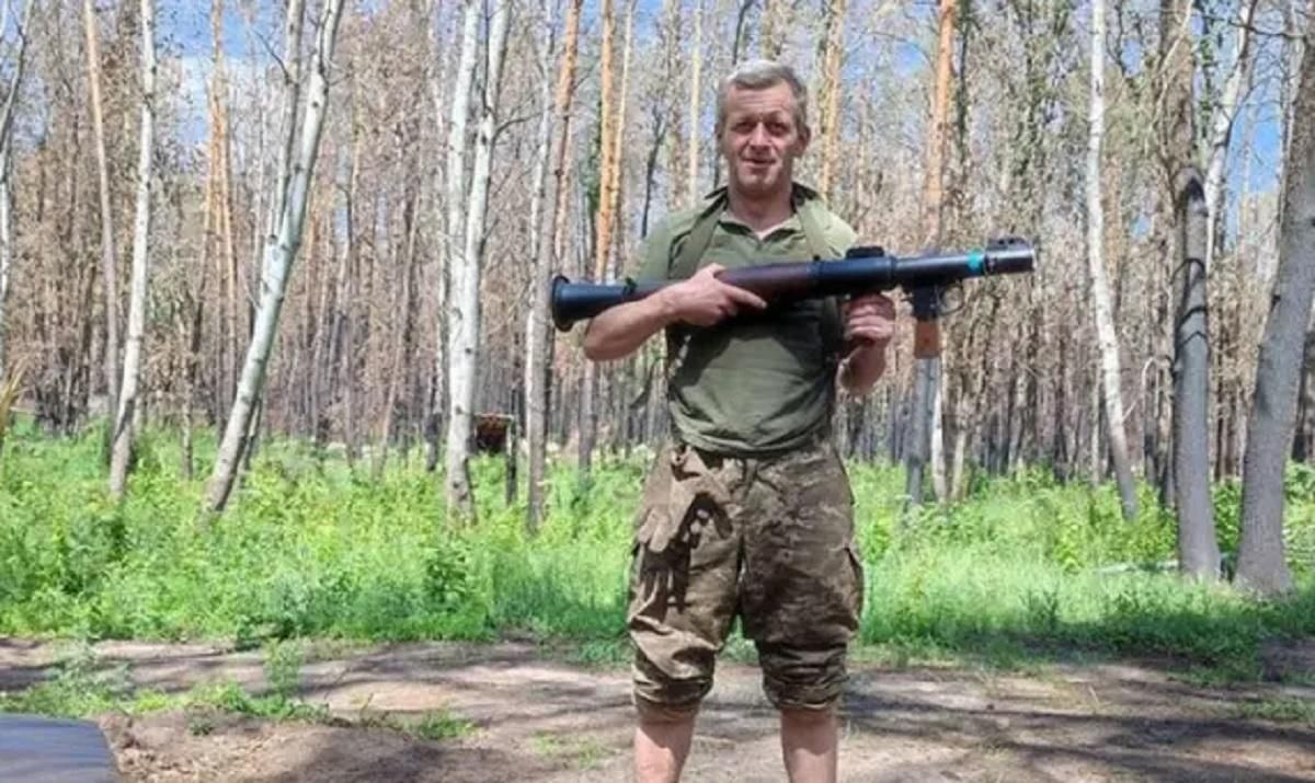 “На полі бою думав як футболіст”: Закарпатський Марадона отримав поранення під Покровськом, 6 годин чекав на евакуацію