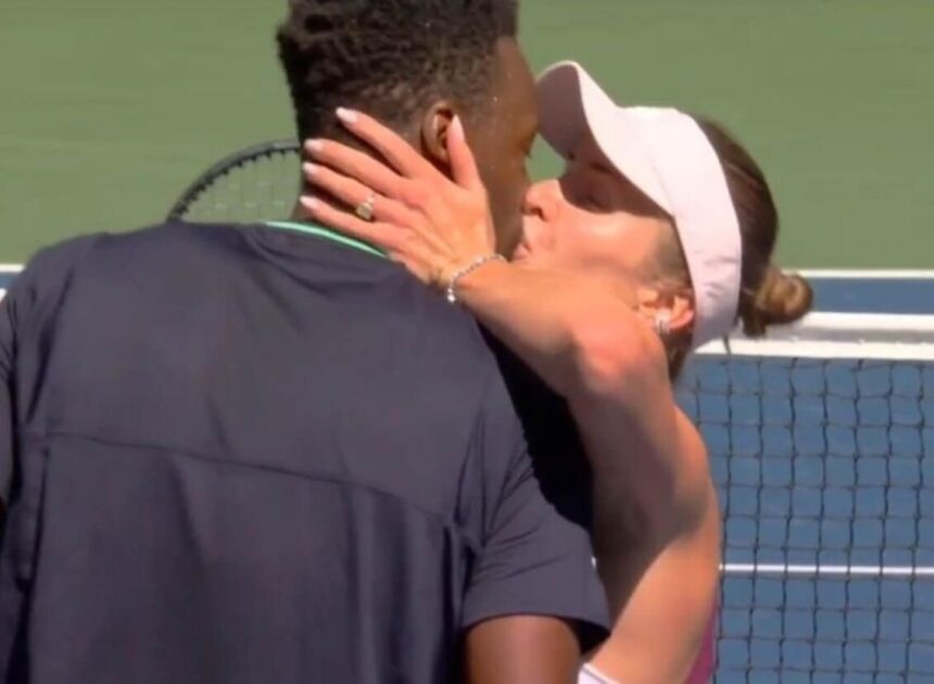 Світоліна палко зацілувала Монфіса після спільної перемоги на US Open і підірвала мережу (ВІДЕО)