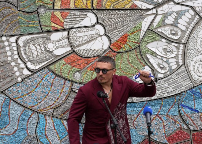 Усик кардинально змінив імідж перед важливою подією – таким чемпіона ще не бачили