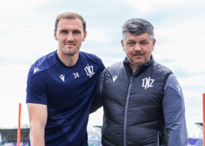 Тренер ЛНЗ виніс вирок гравцю, який отримав червону за удар по обличчю гравця Шахтаря