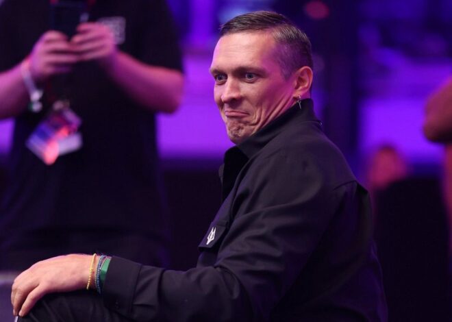 Усик обговорив повернення у крузервейт заради бою з американським чемпіоном світу