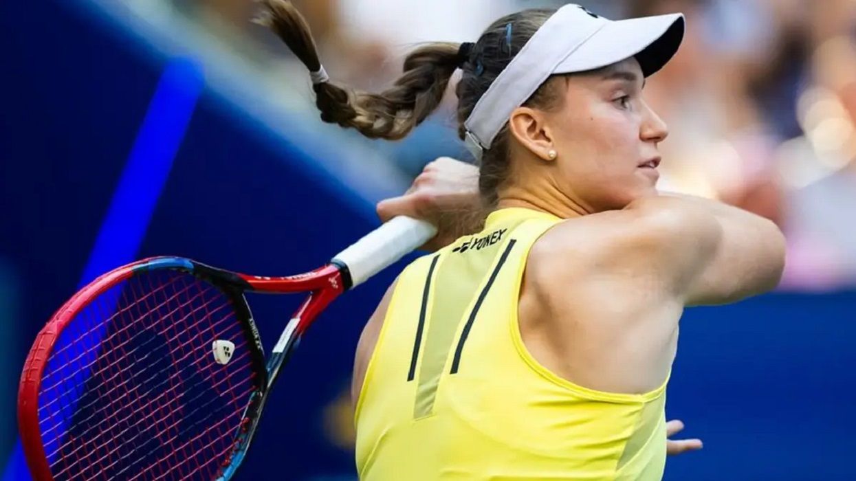 Рибакіна гучно вилетіла з Мастерса в Пекіні після тріумфу на US Open – російська кривдниця українки оформила камбек
